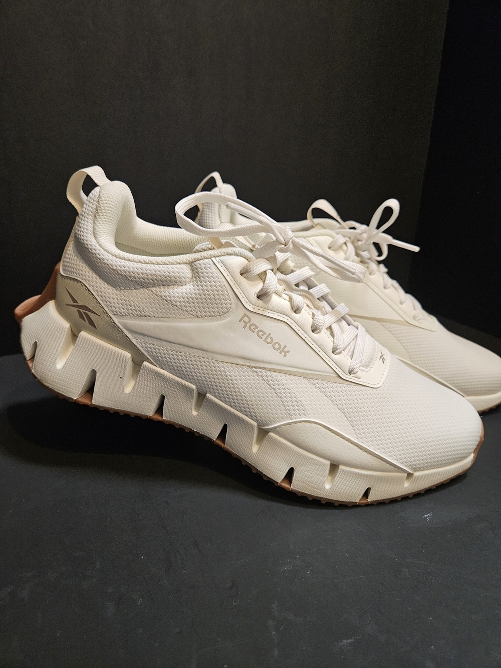 Reebok Women's Zig Dynamica Running Shoes Size 10 NWOB Cream Beige Sneakers - Picture 6 of 16